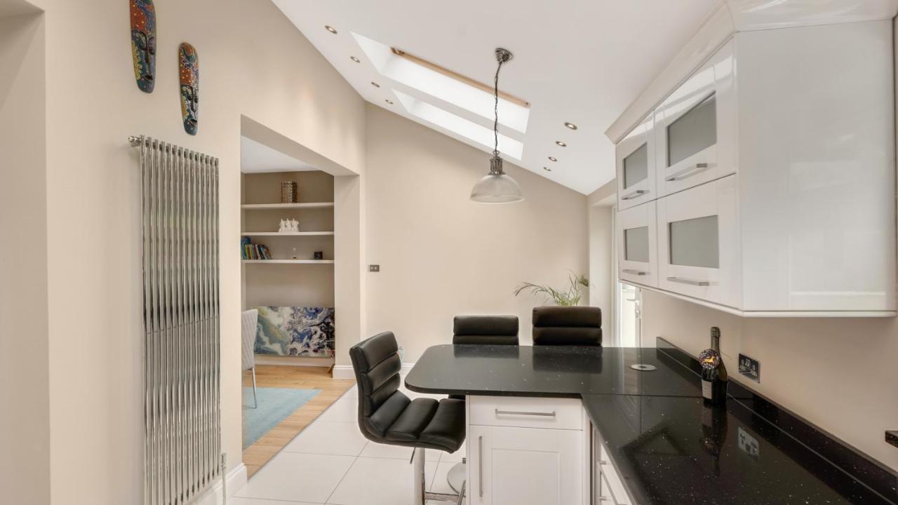 Cosy Luxurious Family Home Londra Dış mekan fotoğraf