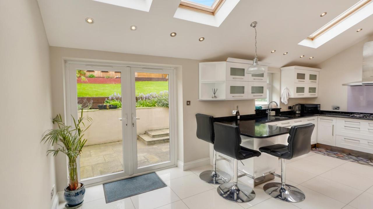 Cosy Luxurious Family Home Londra Dış mekan fotoğraf
